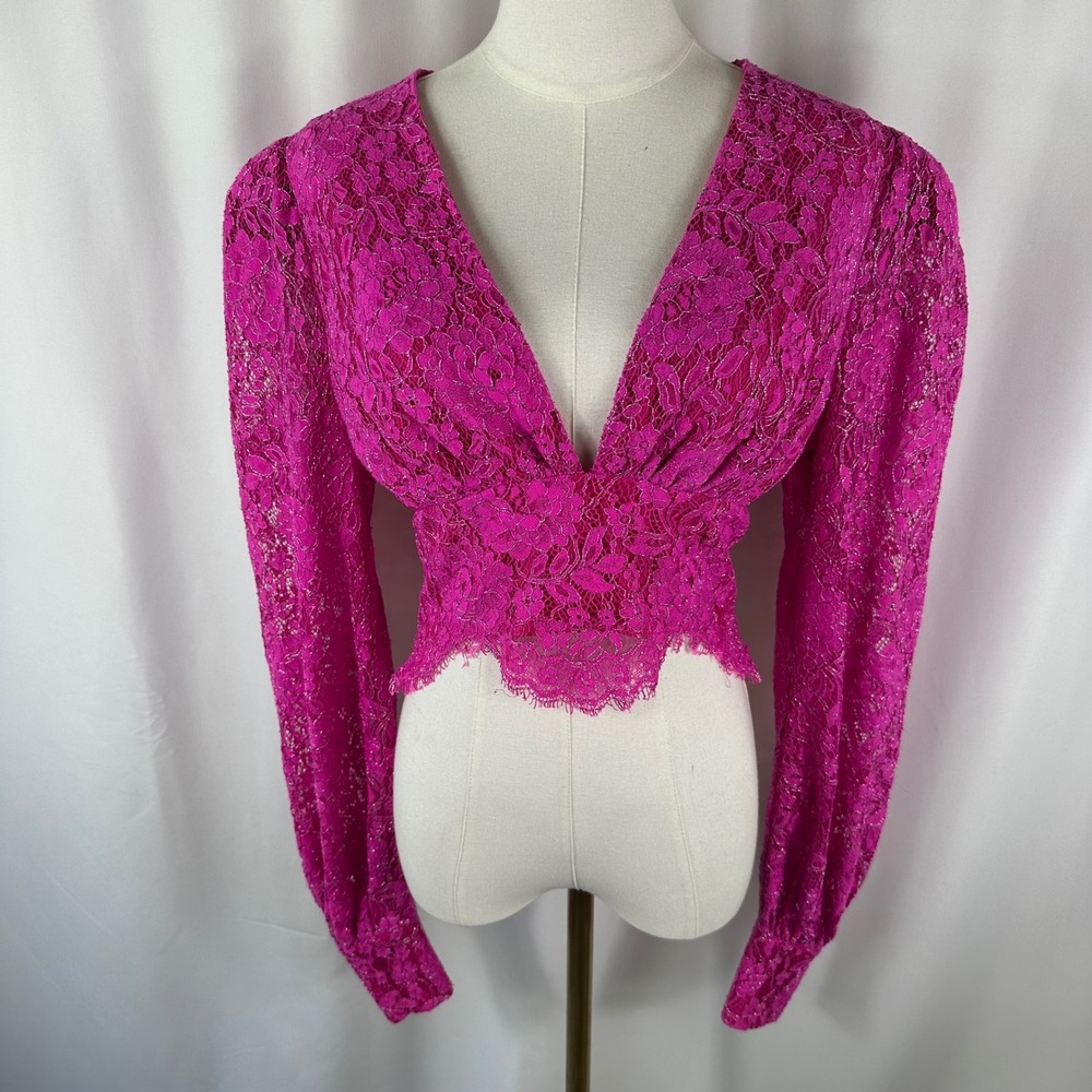NBD Revolve Merlot Blouse Womens M Magenta Lace Plunging Crop Top Puff Sleeve